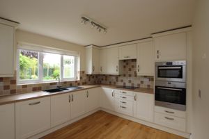 Breakfast kitchen- click for photo gallery